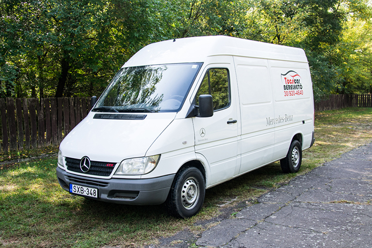 Mercedes Sprinter furgon, kisteherautó bérlés | Autókölcsönzés Debrecen